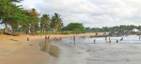 Тропический пляж в Камеруне 
